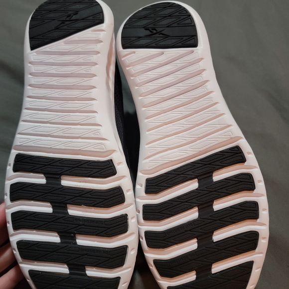 Reebok Sublite Steeltoe Shoe,Blk,Universal Size Women's 6.5,Men's 4.5 - Picture 1 of 6